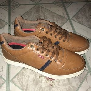 Mens brown Levi shoes size 12
